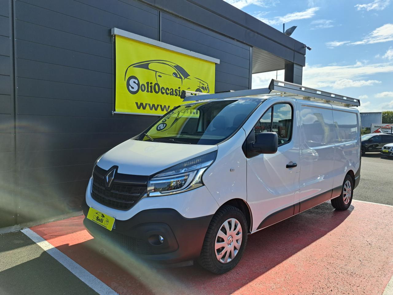 RENAULT-TRAFIC-Trafic L2H1 1300 Kg 2.0 Energy dCi - 145  III FOURGON Fourgon Grand Confort L2H1 PHASE 2